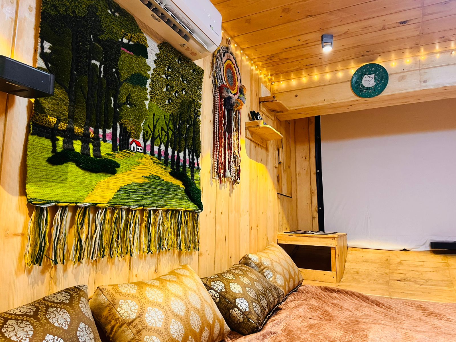 Entertainment bunker view 3